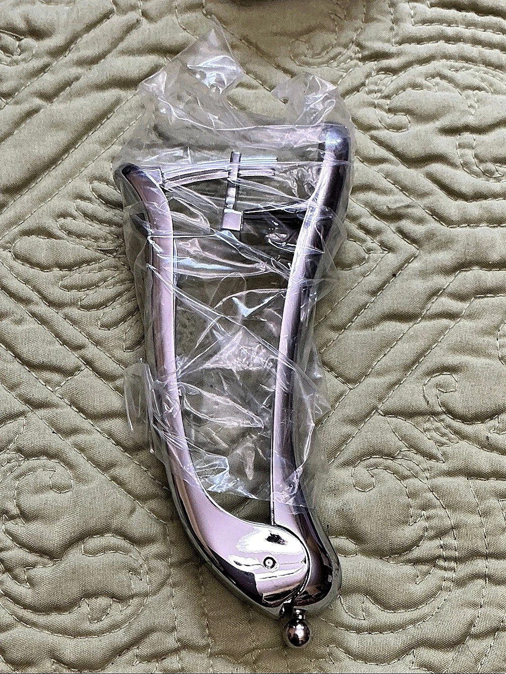 The Pampered Chef Cherry & Olive Pitter Silver Kitchen Tool NWT